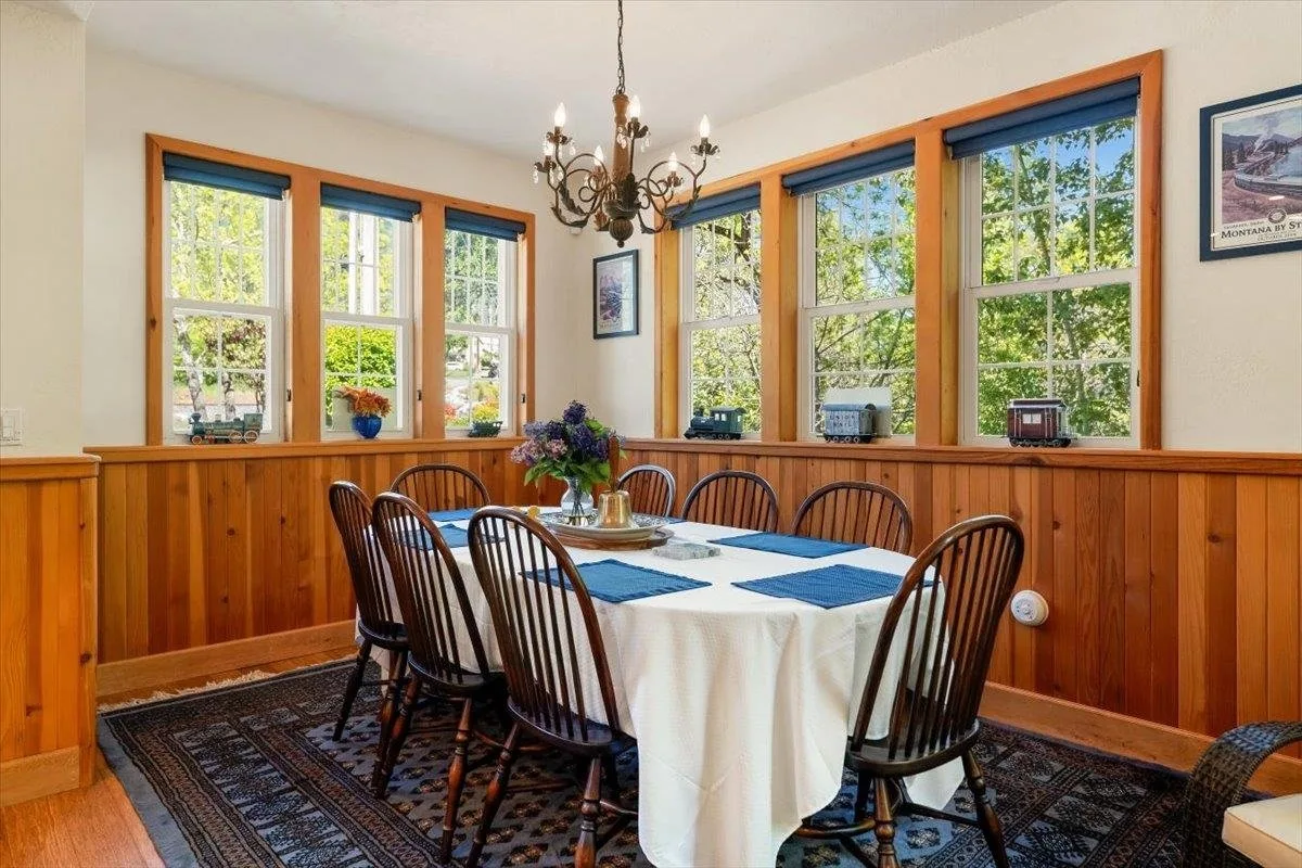 6200 Scherrer Ave, Dunsmuir — view 10 of 12
