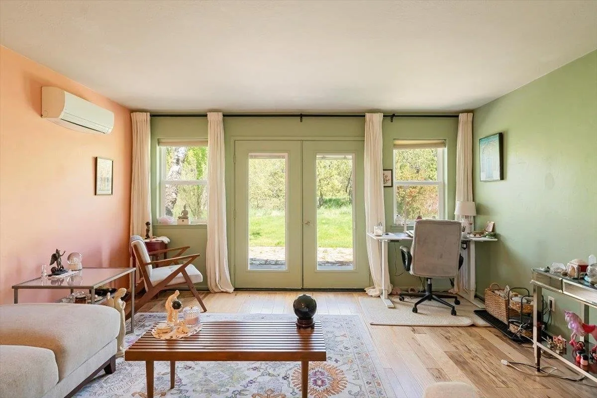 1422 Kingston Rd., Mount Shasta — view 12 of 12