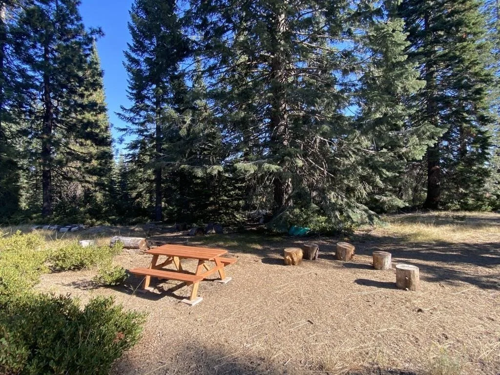 4-H-6 & 7 Ridge Dr, McCloud — view 7 of 12