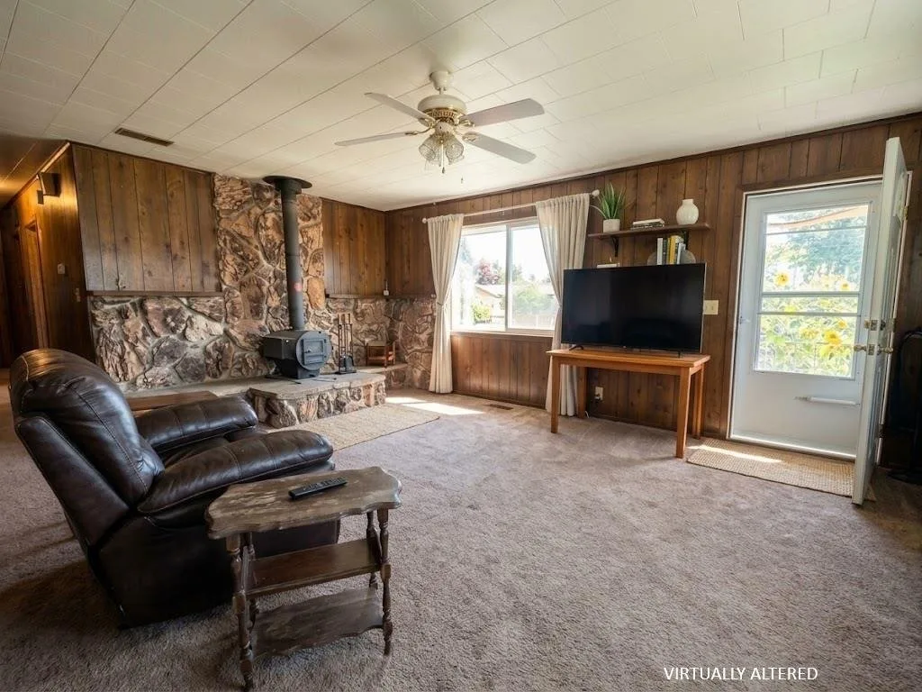 Living area at 1266 N Davis Ave., Weed — 1 of 2