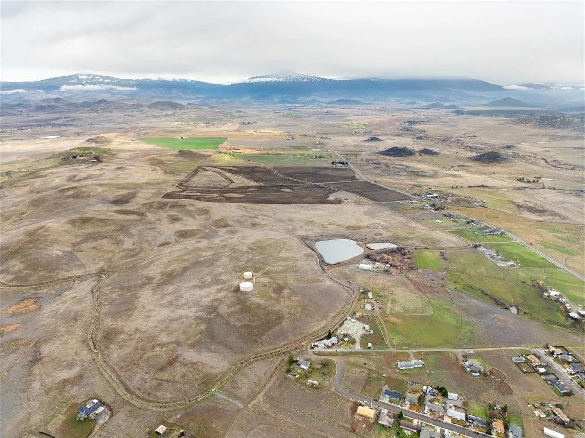 104 Acres Ball Mountain Little Shasta Rd, Montague — view 7 of 11