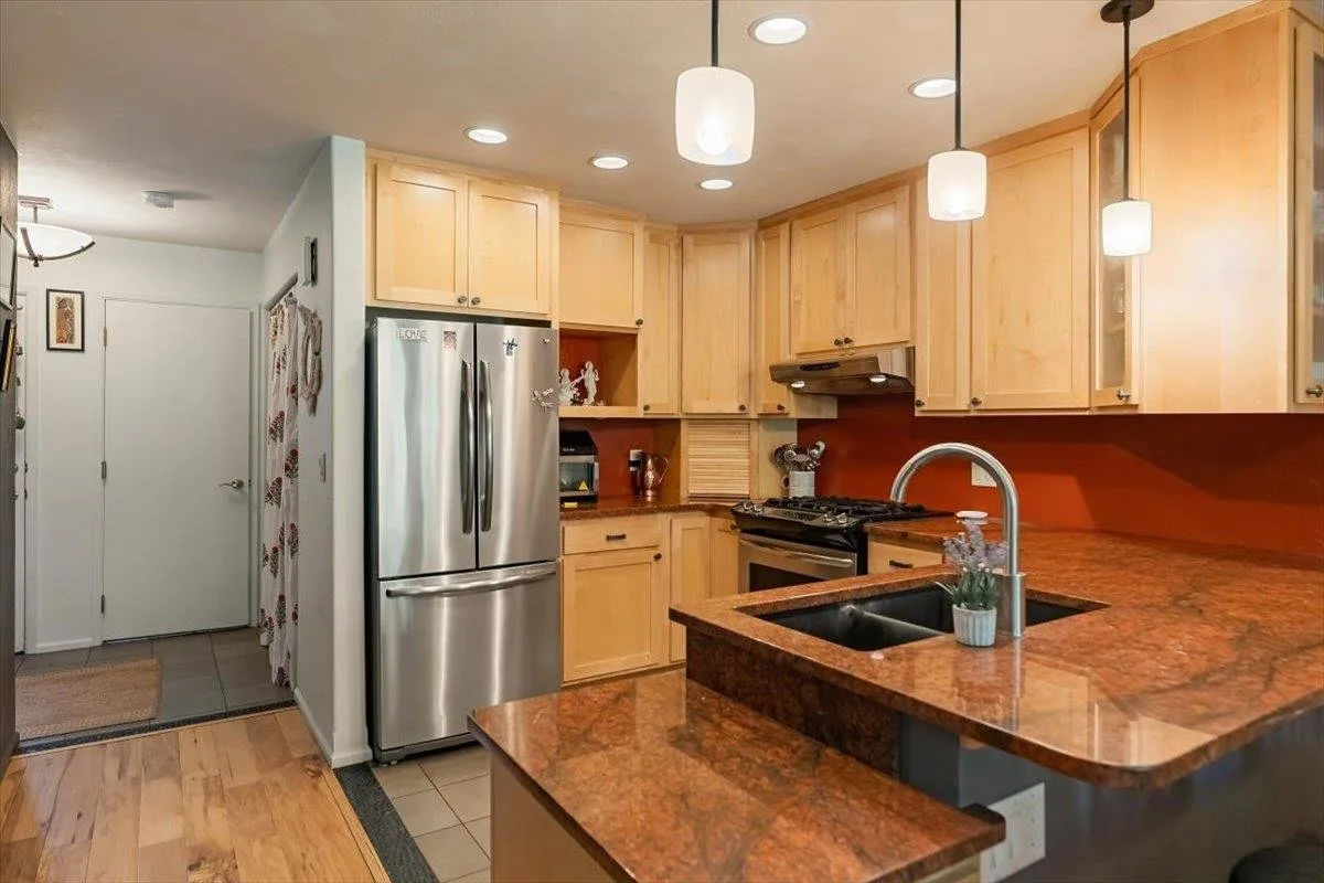 1422 Kingston Rd., Mount Shasta — view 7 of 12